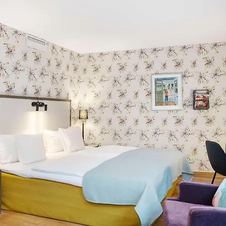 Western Noble House Hotel 4*
